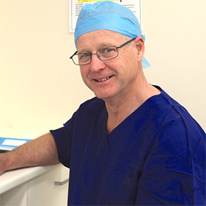 Dr. Rob Creer Surgeon image